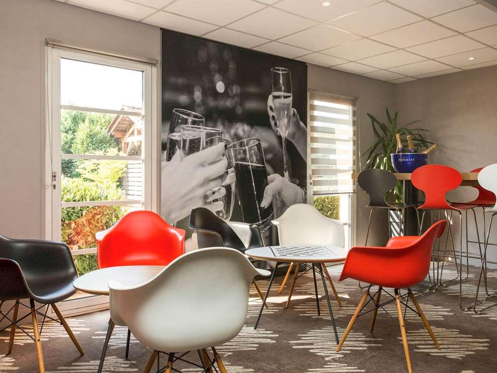 Ibis Budget Sisteron Restaurante foto